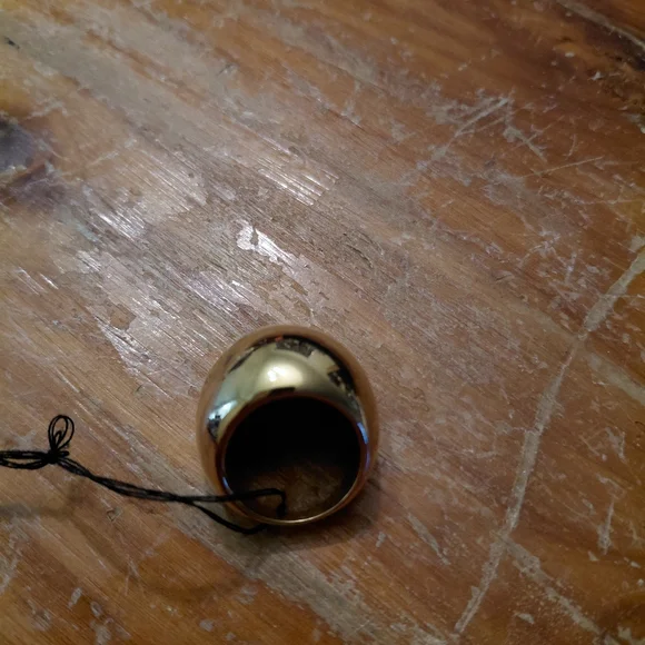 RARE SUNDANCE NEW STERLING SILVER & GOLD OVERLAY "GOLD DOME" RING. - Picture 4 of 5